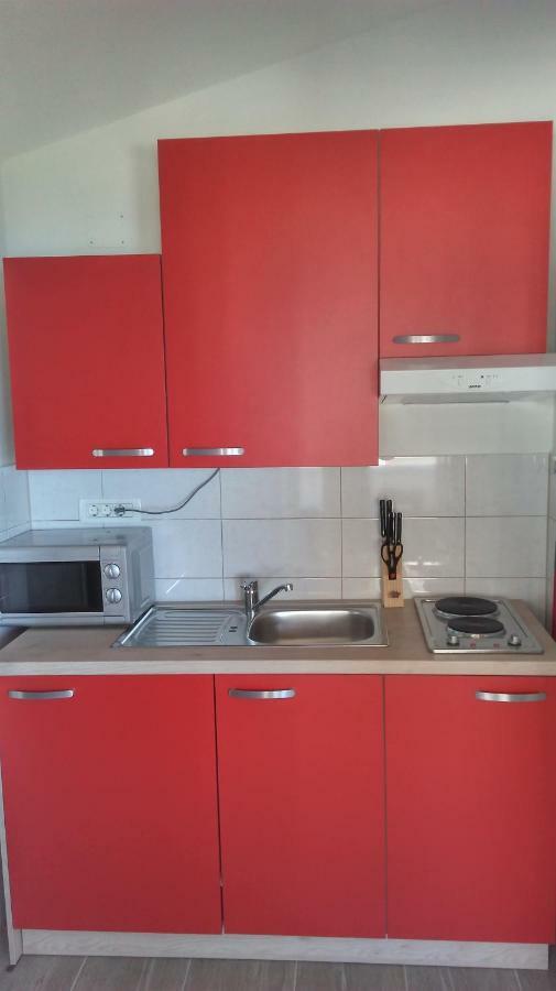 Mali Delfin Apartment Sveti Juraj Exterior foto
